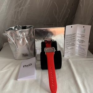 D&G Red Summerland Watch with All Packaging